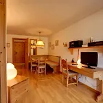 Chesa Munteratsch 1-zimmerwohnung 103 Typ Bb *